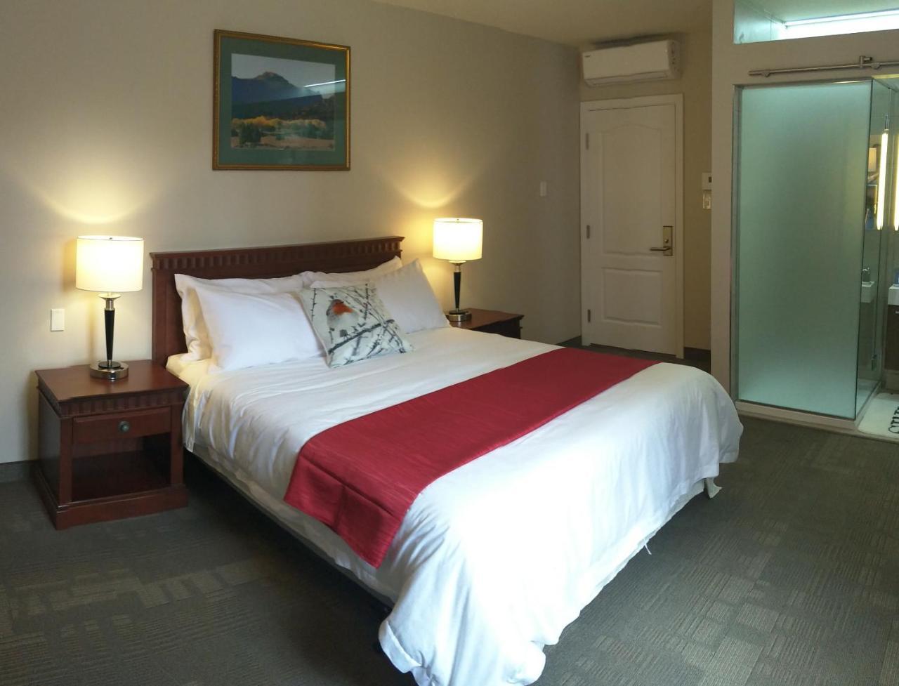 Le Deville Hotel Montréal